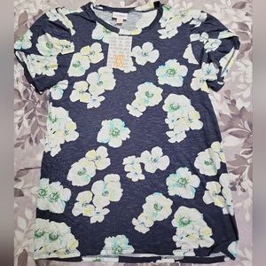 Lularoe Olive tulip sleeve blouse XS